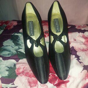 Tell me who doesn't love Mary Janes?